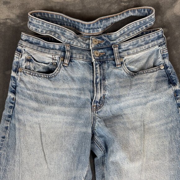 American Eagle SUPER HIGH-RISE BAGGY STRAIGHT Jeans Women’s Size 6 Blue Strigid - Picture 2 of 11